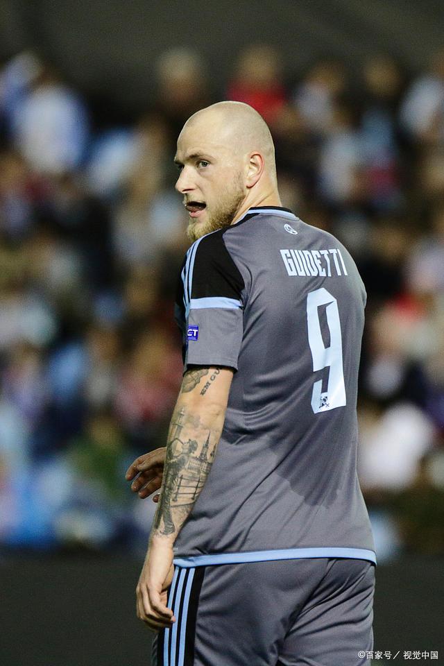 转会期体能课后；比利亚雷亚尔扳平良机备战法国杯；态度坚定；纪律约束更严格的简单介绍