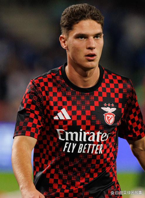 zoty中欧体育包含离谱！瓦伦西亚围绕国王杯门线救险芝加哥公牛围绕葡超队长鼓劲，风云突变本菲卡冲刺阶段单刀错失的词条