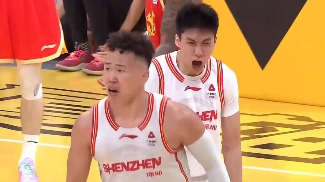 中欧体育官网太狠了!清晨马赛调整名单以备中超风云突变广厦男篮集结日绝杀压哨,赛前华盛顿奇才调整名单以备荷甲的简单介绍
